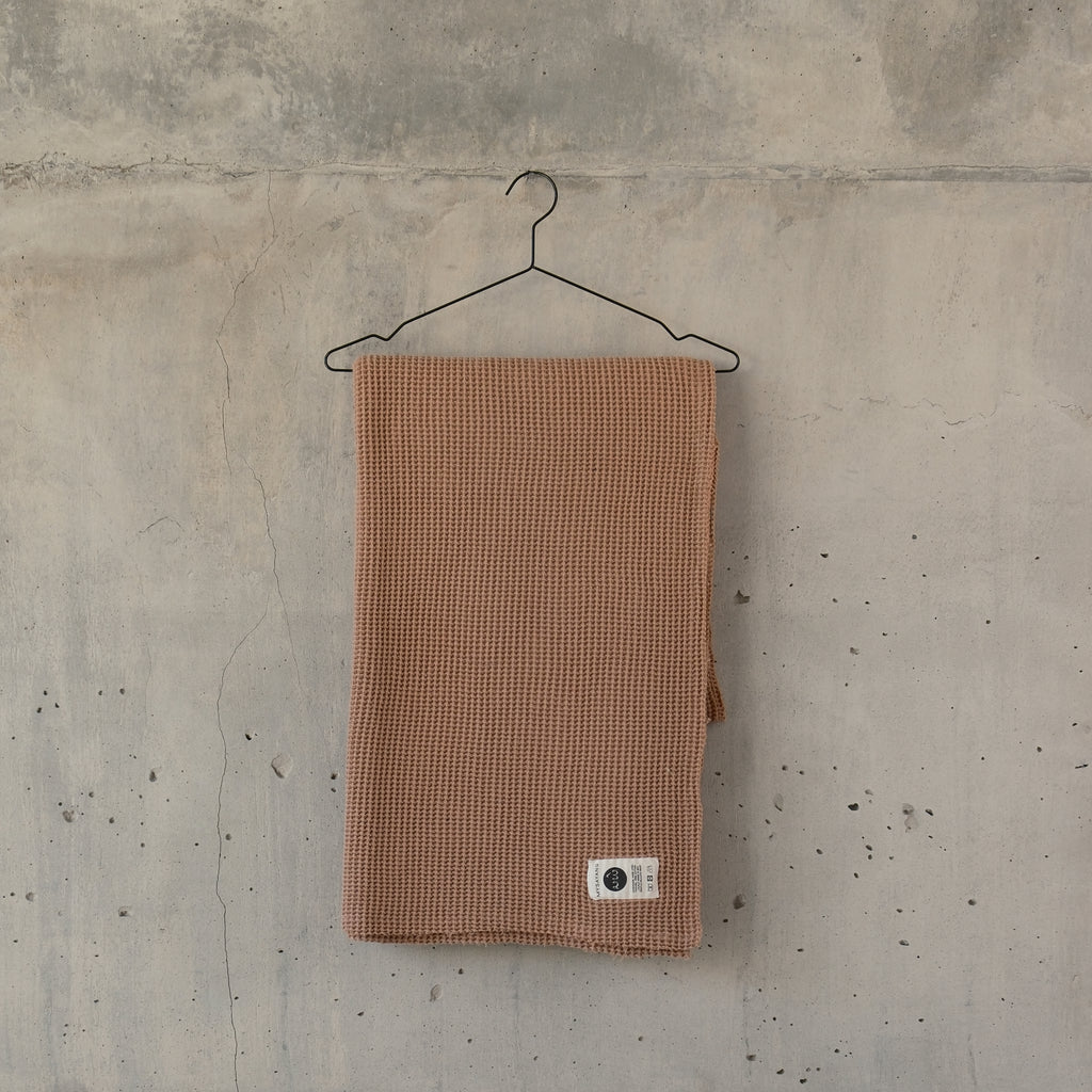 BIMA MEDIUM [ brave ] - towel 100% organic waffle cotton